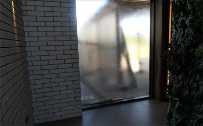 Коротко о главном: что такое защитная пленка для стекол и кому она необходима?